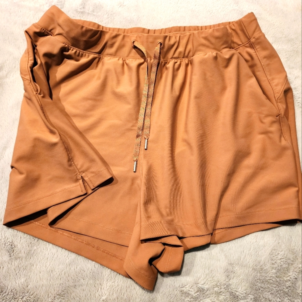 ON sz XL athletic shorts w/pockets